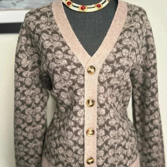 BNWT COACH Cardigan (Unisex) 100 percent wool - Picture 8 of 8